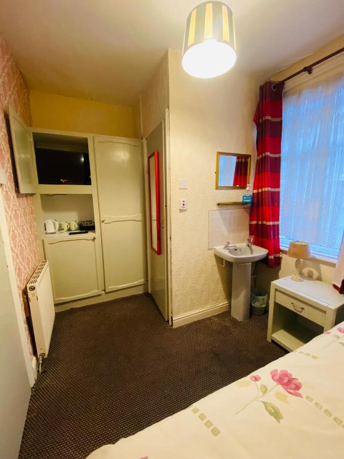 Delamere Hotel 黑潭 外观 照片